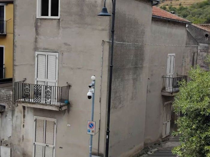 Casa quadrilocale in vendita in Arpaia