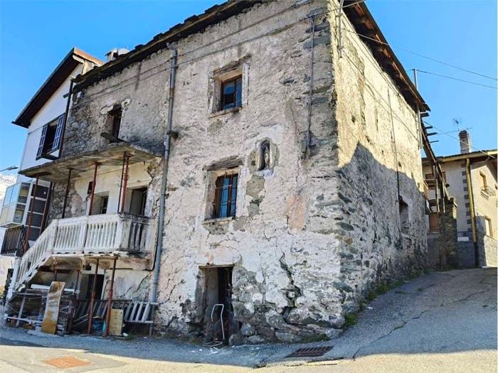 Casa con 6 locali in vendita in GRAND BRISSOGNE, Grand Brissogne, Brissogne