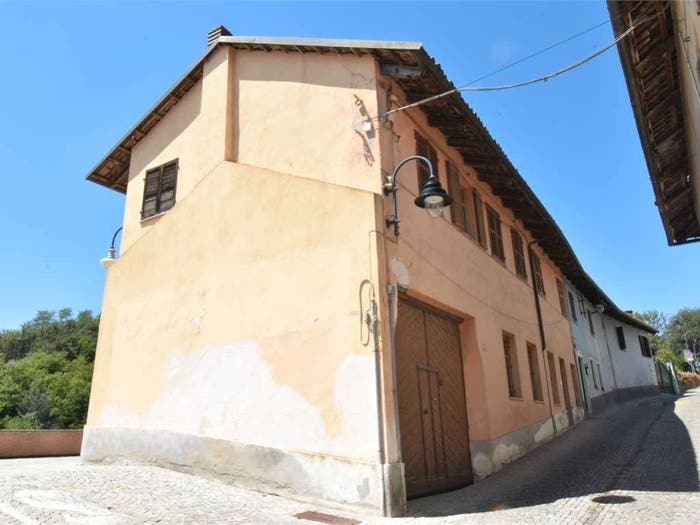 Casa con 6 locali in vendita in XXV Aprile, Centro, Baldissero d'Alba