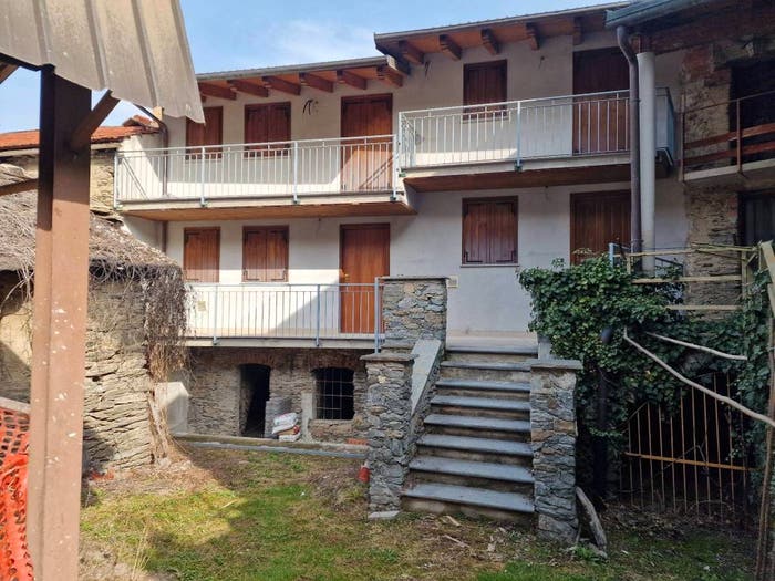 Appartamento trilocale in vendita in Via Fornaci, Centro, Meana di Susa