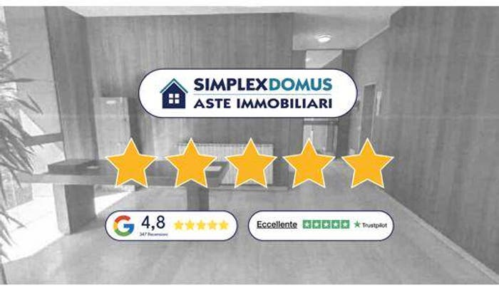 Appartamento con 6 locali in vendita in Via Carlo Noè, Ronchi, Gallarate