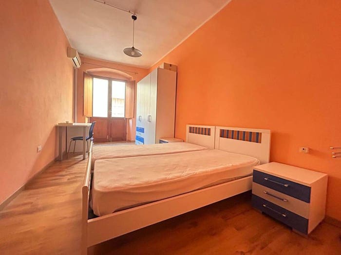 Appartamento trilocale in vendita in Via Napoli, Marina, Cagliari