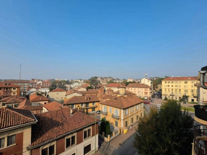 Appartamento quadrilocale in vendita in Via Umberto Calosso, Corso Alessandria, Asti