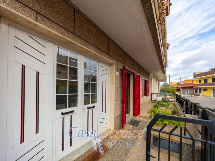 Appartamento con 6 locali in vendita in Via Prezzolini, Aradeo