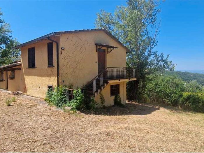 Casa con 6 locali in vendita in VOC PALOMBARA, Gualdo Cattaneo