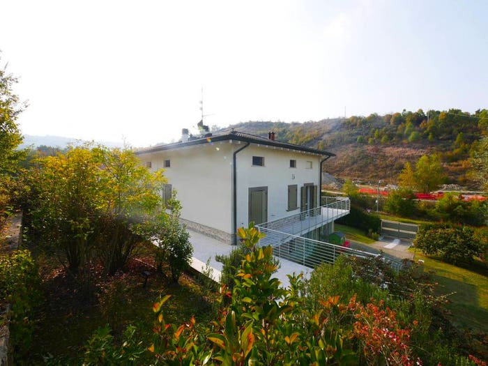 Casa con 6 locali in vendita in Via Fogliano, Maranello