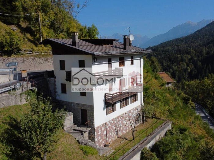 Casa con 6 locali in vendita in Cibiana di Cadore