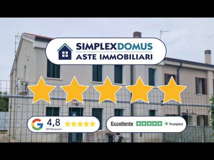 Appartamento con 6 locali in vendita in Via Santa Maura, Crespino