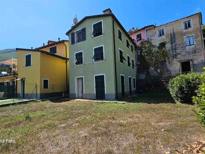 Appartamento bilocale in vendita in Carrodano La Piana, Carrodano