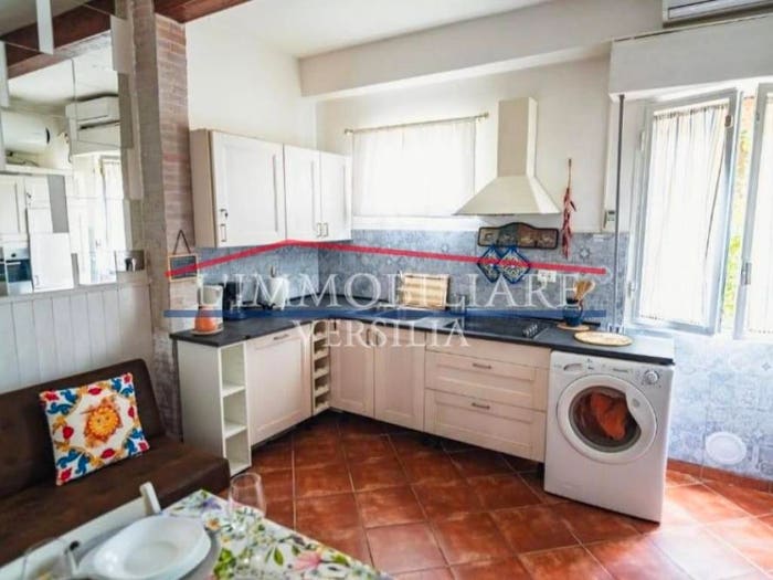Appartamento quadrilocale in vendita in Via Agostino Paci, Centro, Ameglia