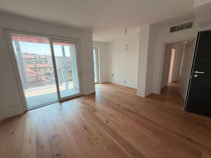 Appartamento trilocale in vendita in Via Quarto Cagnino, San Carlo, Milano