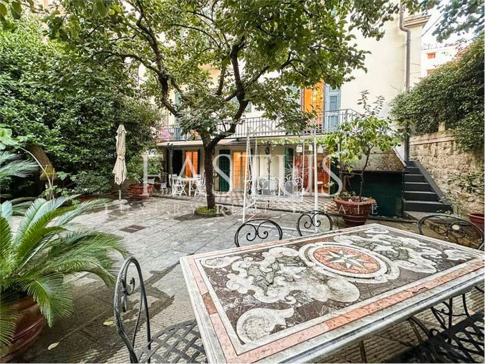 Appartamento con 6 locali in vendita in xxiv maggio, Leopoldo Vittorio Emanuele Statuto, Firenze