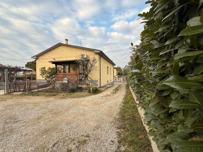 Casa con 5 locali in vendita in Via Paiari, Centro, Lazise