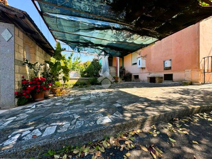Casa trilocale in vendita in Via Machiavelli, Centro, Cisterna di Latina