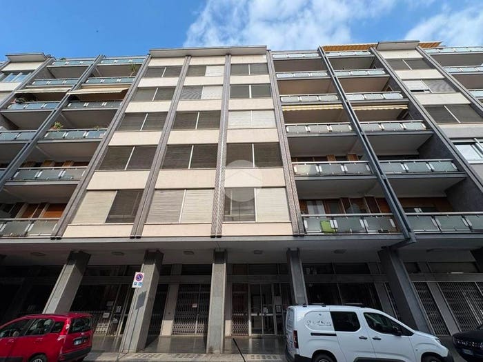 Appartamento bilocale in vendita in Via Galileo Galilei, Centro, Cuorgnè
