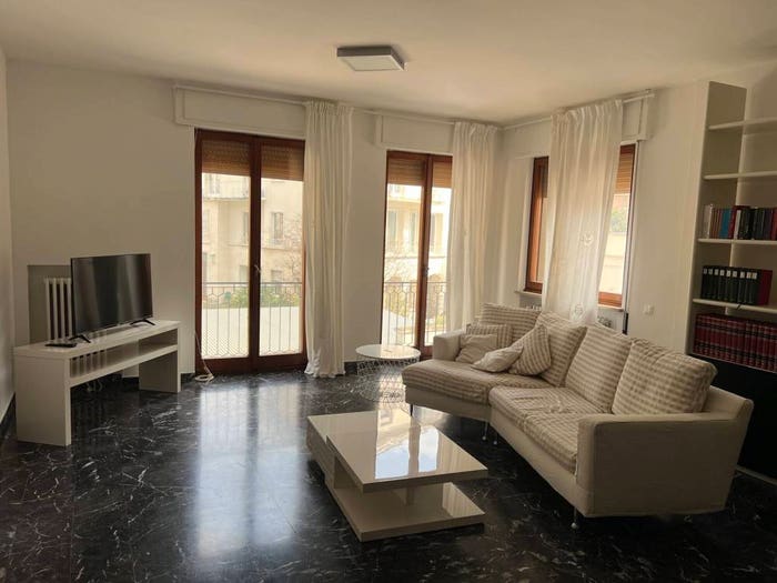 Appartamento con 5 locali in affitto in via Gabelli, Santa Sofia Altinate, Padova