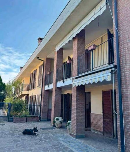 Appartamento quadrilocale in vendita in Via Cascina Sofia, Centro, Bernareggio