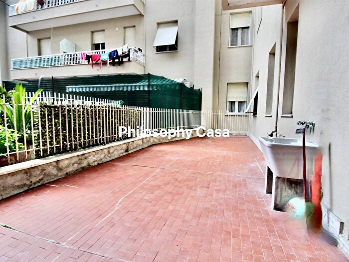 Appartamento quadrilocale in vendita in Via Beniamino Gigli, Le Grazie, Ancona