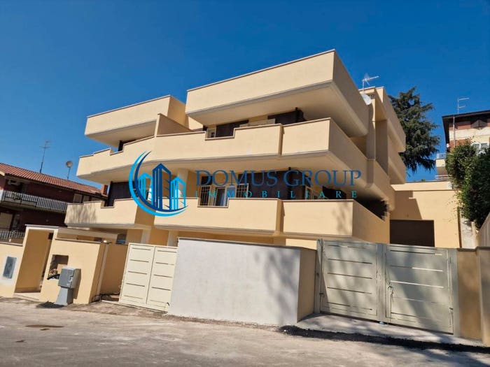 Appartamento quadrilocale in vendita in Via Beinasco, Collina delle Muse, Roma