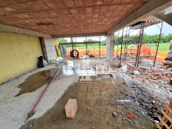 Casa con 5 locali in vendita in Campi Bisenzio FI, San Martino San Lorenzo, Campi Bisenzio