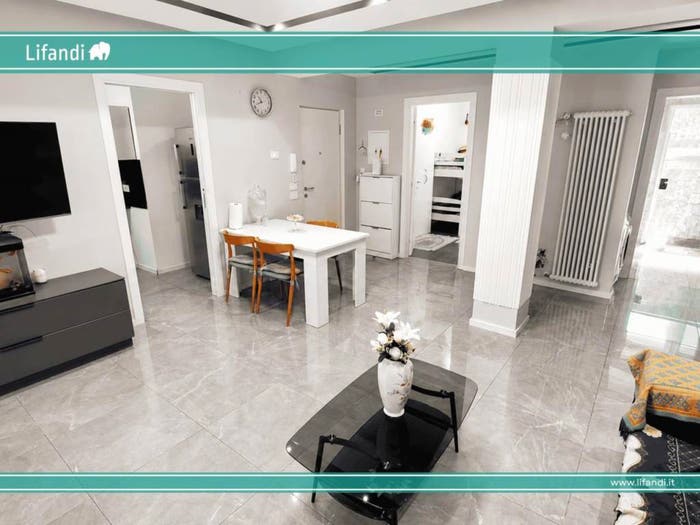 Appartamento quadrilocale in vendita in Via Pietralba Weißensteiner Straße, Oltrisarco Aslago, Bolzano