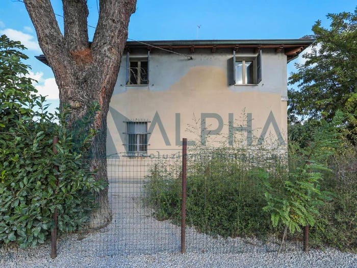 Casa con 6 locali in vendita in Via Oreste Benzi, Sant'Andrea in Bagnolo, Cesena