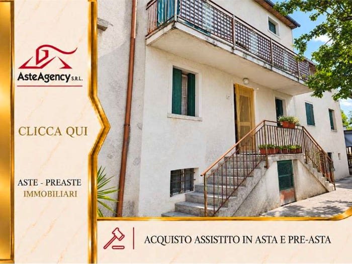Appartamento con 5 locali in vendita in Via ronzani, Salcedo