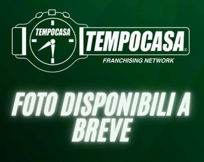 Appartamento trilocale in vendita in Via Corato, Borghesiana, Roma