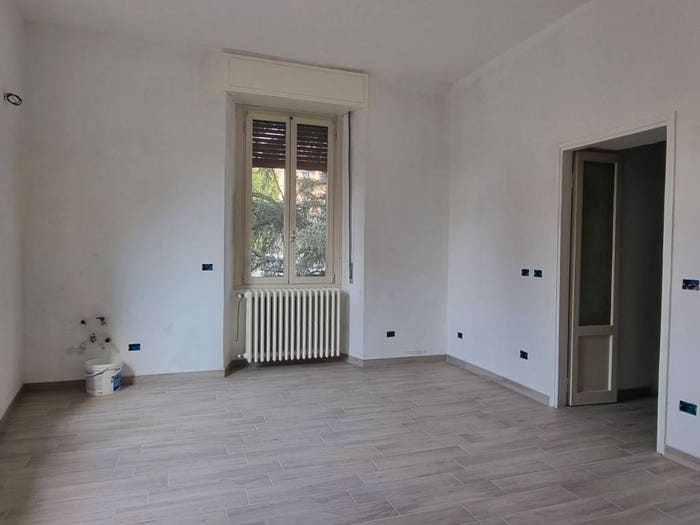 Appartamento trilocale in vendita in Via Enzo Ferrari, Centro, Barzanò