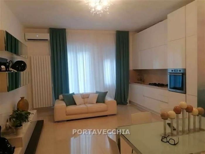 Appartamento quadrilocale in vendita in Neighbourhood Via Dei Mille, Via dei Mille, Grosseto