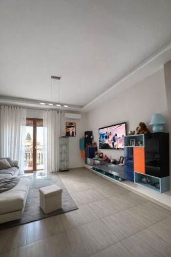 Appartamento con 6 locali in vendita in Via Serafino Pionati, Centro Storico, Avellino