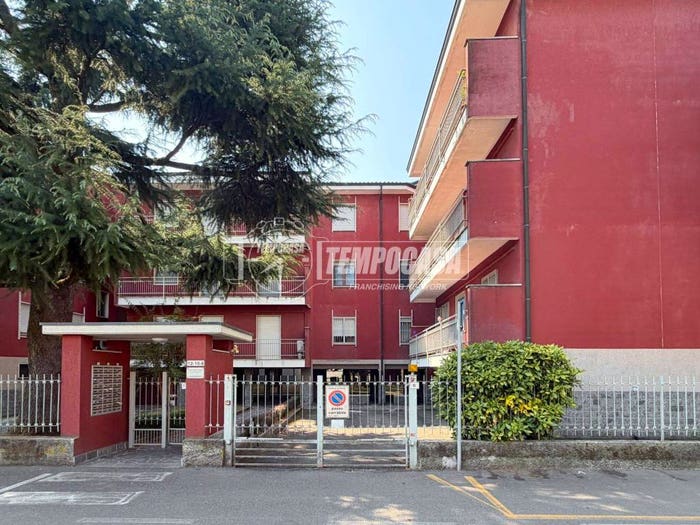 Appartamento quadrilocale in vendita in Via Concetto Marchesi, Centro, Paullo