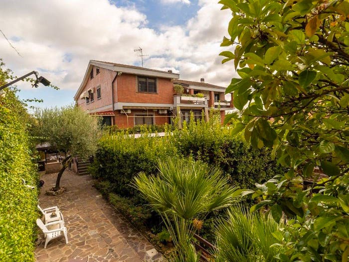 Appartamento con 6 locali in vendita in Via Giuseppe Balzaretto, Pisana Bravetta, Roma
