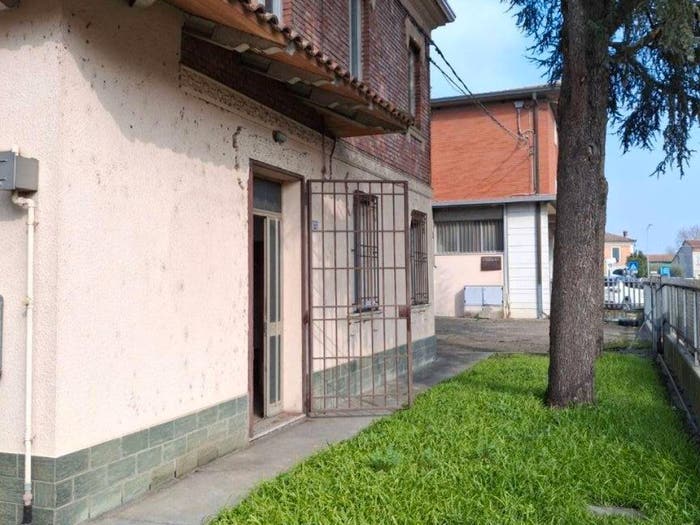 Casa quadrilocale in vendita in Via Selice, Lavezzola, Conselice