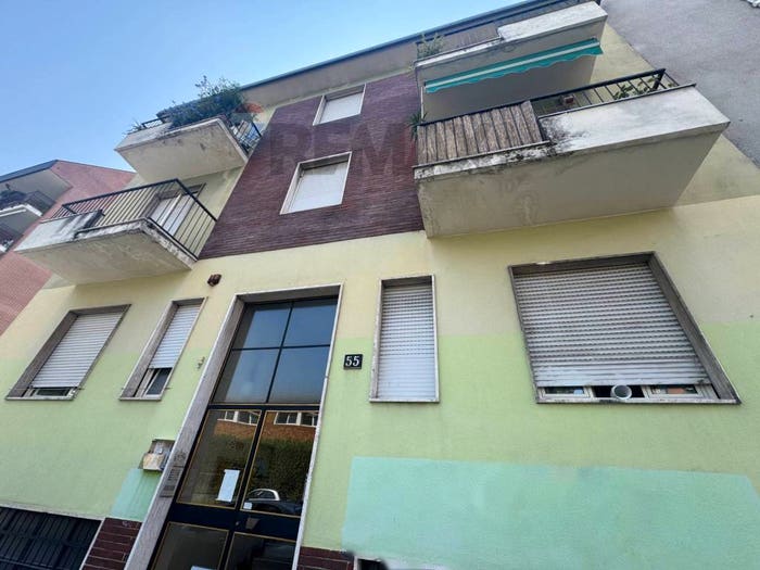 Casa con 6 locali in vendita in Via Angiolo Maffucci, Bovisa, Milano