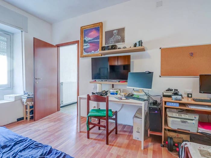 Casa trilocale in vendita in Via Tebaldo Garoni, Centro, Gavirate