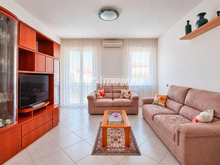 Appartamento trilocale in vendita in Via Monte Grappa, Bicocca, Novara
