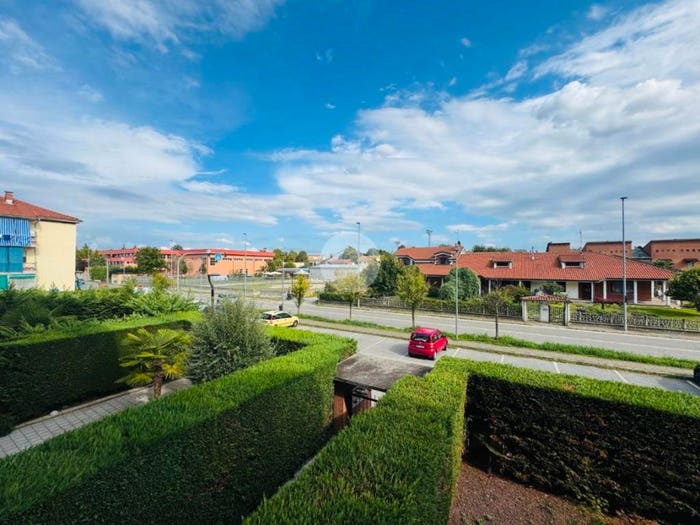 Appartamento quadrilocale in vendita in Via Vinovo, La Loggia