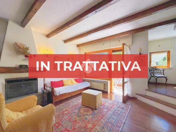 Appartamento quadrilocale in vendita in Via Cotolivier, Centro, Oulx
