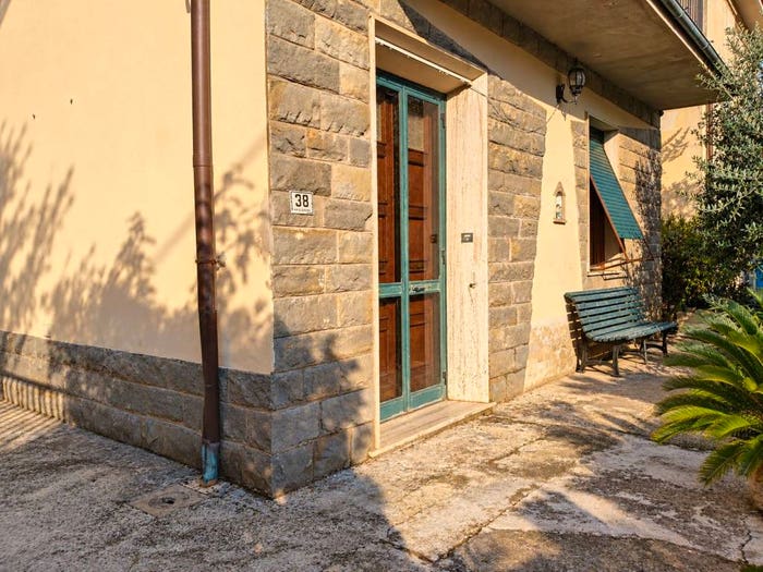 Casa con 6 locali in vendita in Via San Giuseppe, Seano, Carmignano