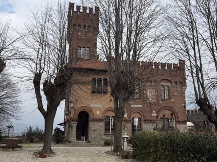 Casa con 6 locali in vendita in Via Ponte, Pedemonte, Serra Riccò