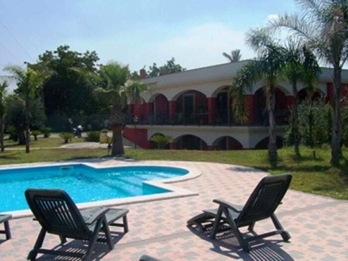 Casa con 6 locali in vendita in via Nola, Somma Vesuviana