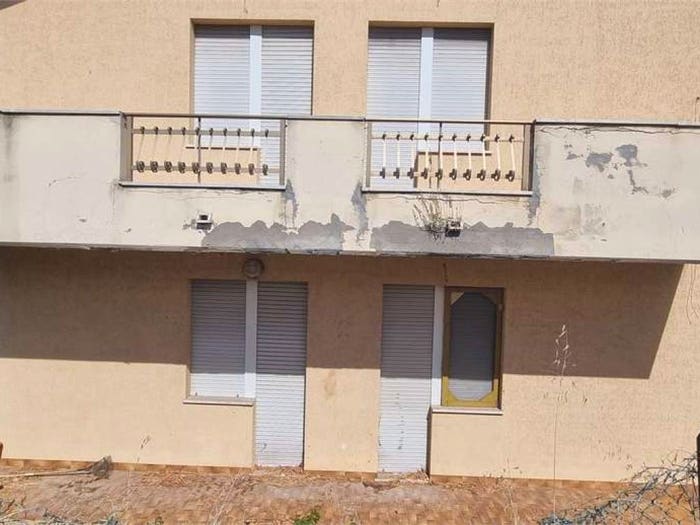 Appartamento con 6 locali in vendita in Via Tasso, Centro, Cappelle sul Tavo