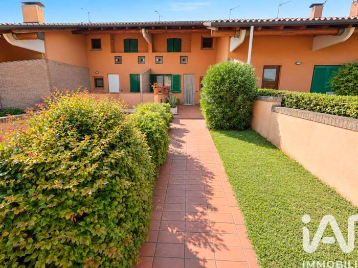 Casa con 6 locali in vendita in Via Michele Grassi, Centro, Guidizzolo