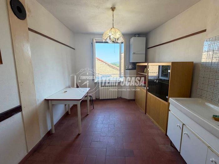 Casa con 5 locali in vendita in Via alle Cottarze Missano, Missano, Castiglione Chiavarese