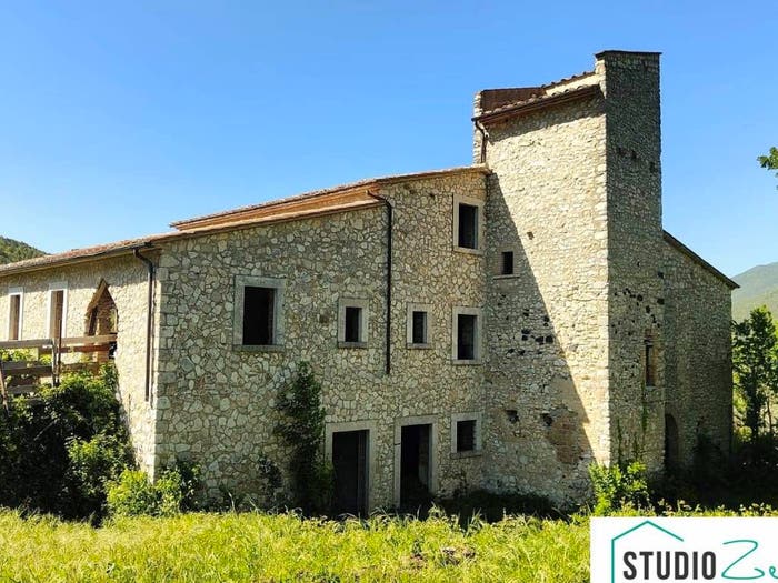 Casa con 6 locali in vendita in Centro, Guardea