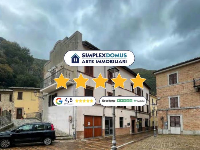 Appartamento trilocale in vendita in VIA ANTONIO GRAMSCI, Centro, Pioraco