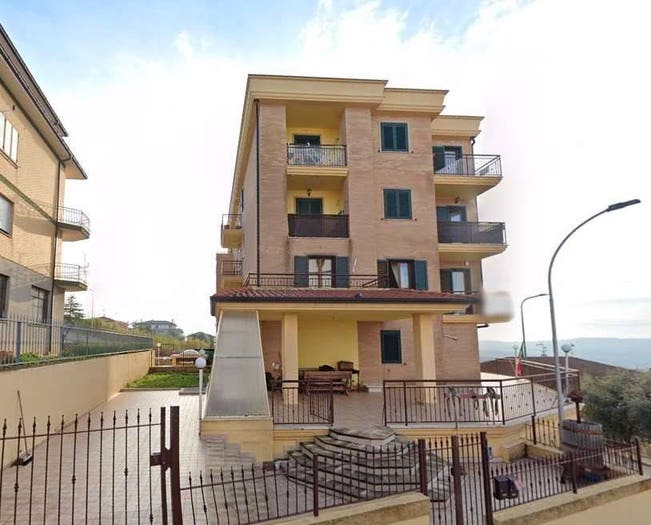 Appartamento quadrilocale in vendita in Via Della Resistenza, Centro, Montegranaro
