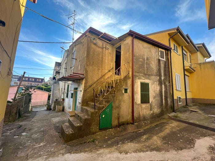 Casa bilocale in vendita in Via Passo dell'Agrifoglio, Siano Cava, Catanzaro