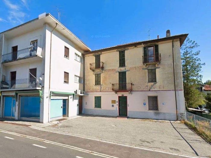 Casa con 6 locali in vendita in via Matteotti, Centro, Casciago